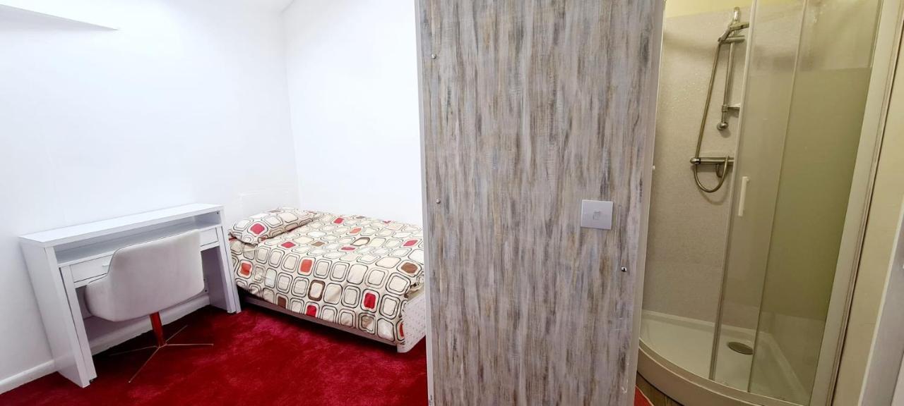 Гостьовий будинок Olly'S Place Манчестер Екстер'єр фото